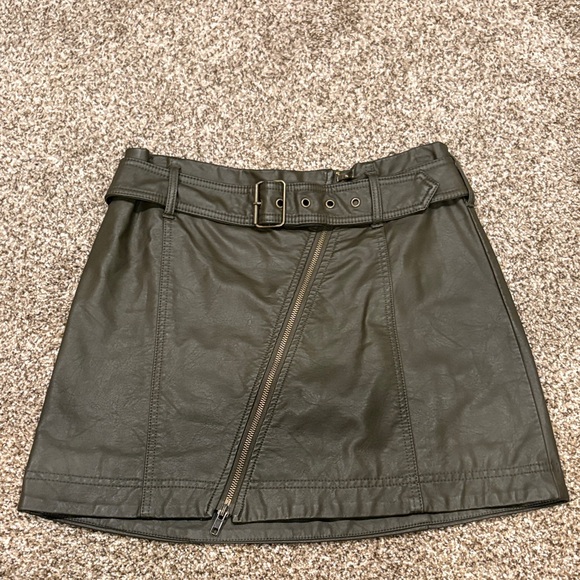 Free People Green Leather Mini Skirt - Picture 1 of 3